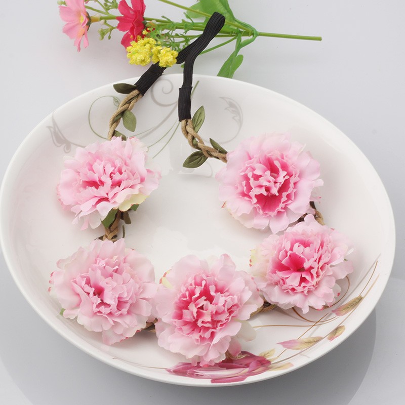 Hårband - fluffiga blommor till Midsommar