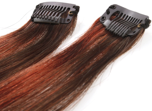  #4/30 Mörkbrun/Röd - Original äkta löshår remy clip-on